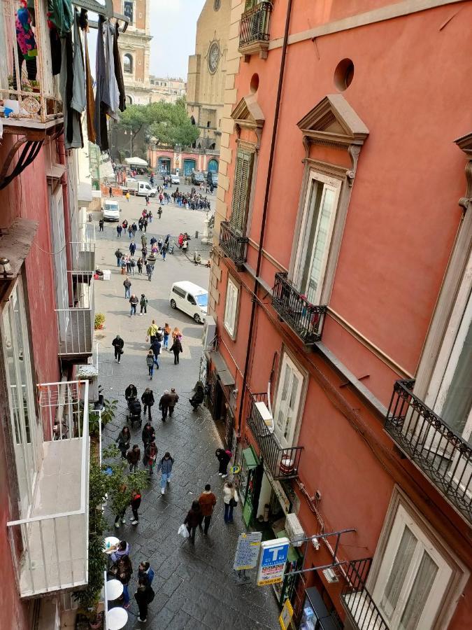 La Casa Su Spaccanapoli Exterior foto
